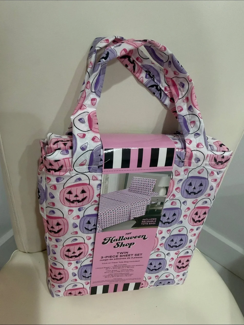 The Halloween Shop White/Pink & Purple 